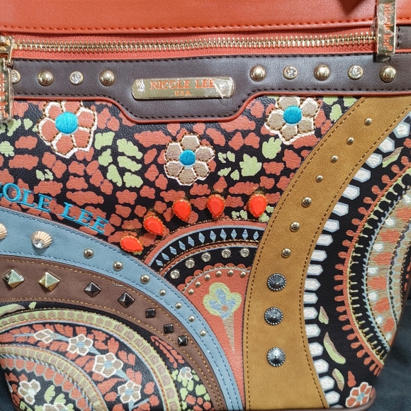 Nicole Lee Artistic Crossbody Bag with Orange and Brown Accents - Picture 4 of 16